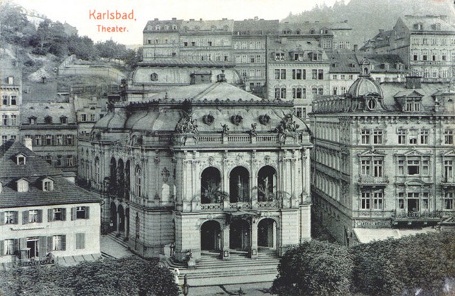 Městské divadlo Karlovy Vary (zdroj theatre-architecture.eu)