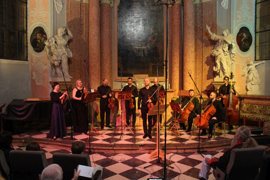 Tomáš Hanzlík: Concerti Grossi – soubor Barocco sempre giovane, 8. listopadu 2022 (foto Tomáš Hanzlík)
