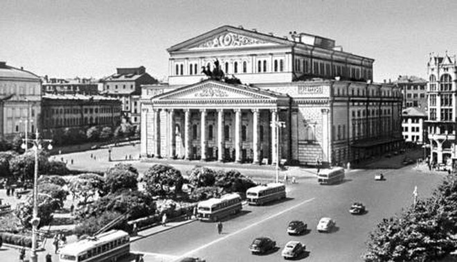 Velké divadlo v Moskvě (foto archiv)