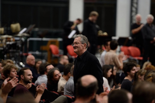 Petr Kotík, skladatel, dirigent a umělecký ředitel bienále festivalu a institutu Ostravské dny a bienále NODO/Dny nové opery Ostrava (foto archiv Ostravského centra nové hudby)
