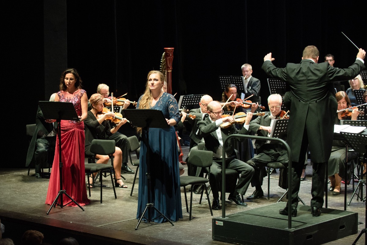 Jana Foff Tetourová, Ivana Veberová, Antonín Dvořák: Oratorium Svatá Ludmila, 4. září 2021, Divadlo J. K. Tyla v Plzni, Nová scéna (zdroj Irena Štěrbová)