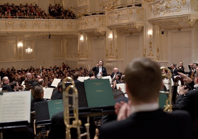 Hudba troch storočí: Beethoven, d’Albert, Debussy - Jun Märkl, Slovenská filharmónia - Koncertná sieň Slovenskej filharmónie Bratislava (foto © Jan Lukas/SF)