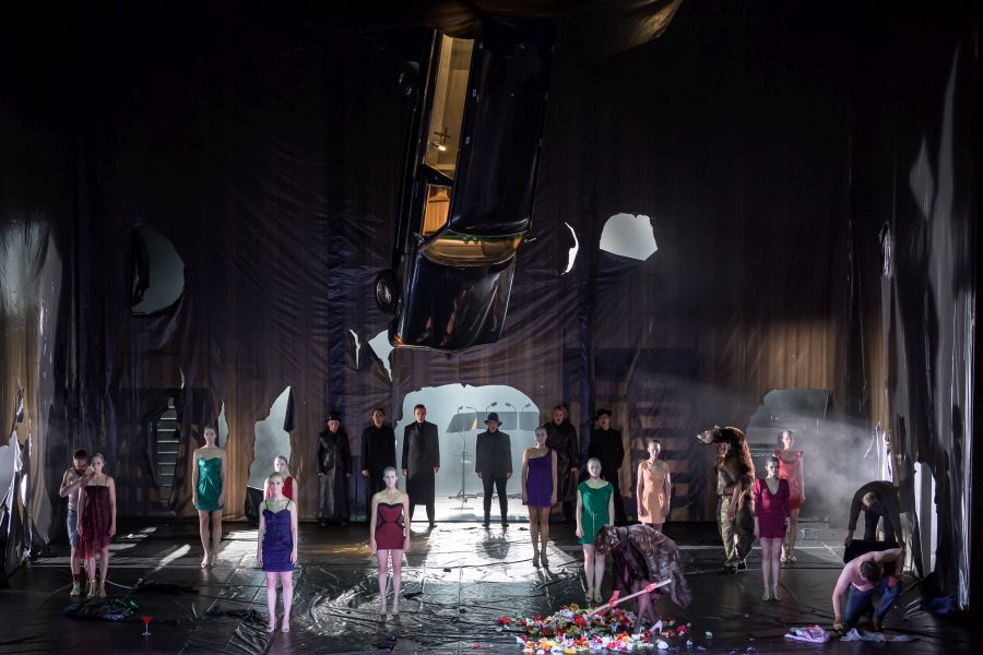 Ervín Schulhoff: Plameny  – Státní opera, 12. června 2022 (foto Serghei Gherciu)