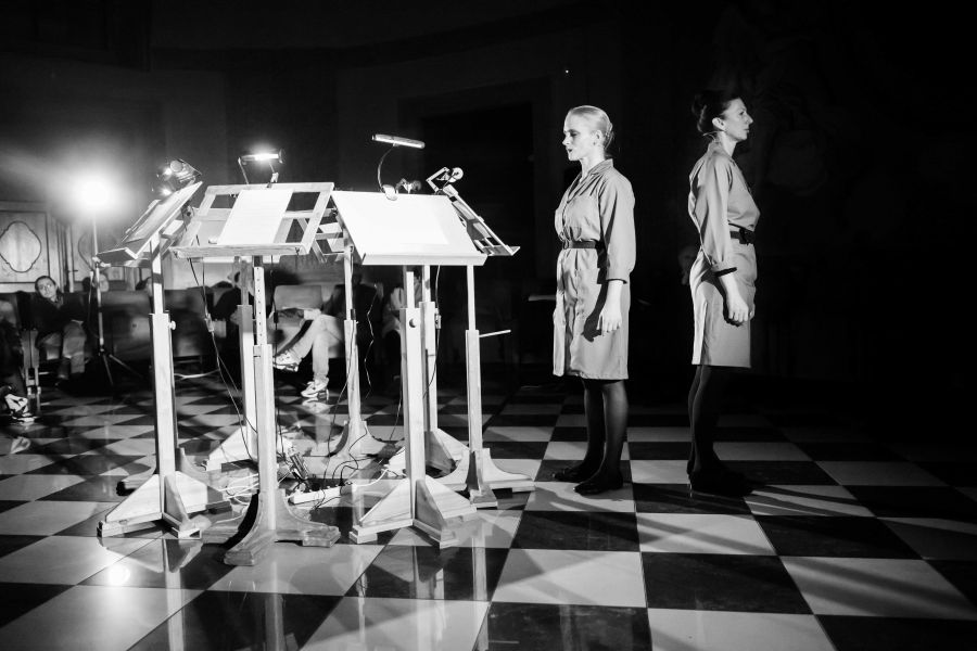 Ryan/Zouhar/Rocc: I-ME – interpretky Katja Konvalinka a Sanja Nešković Peršin, 8. prosince 2022 (foto Omar Delgado)