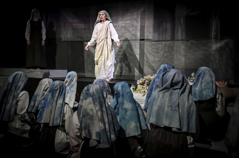 Dialogy karmelitek – Komorní opera JAMU (foto Marek Olbrzymek)