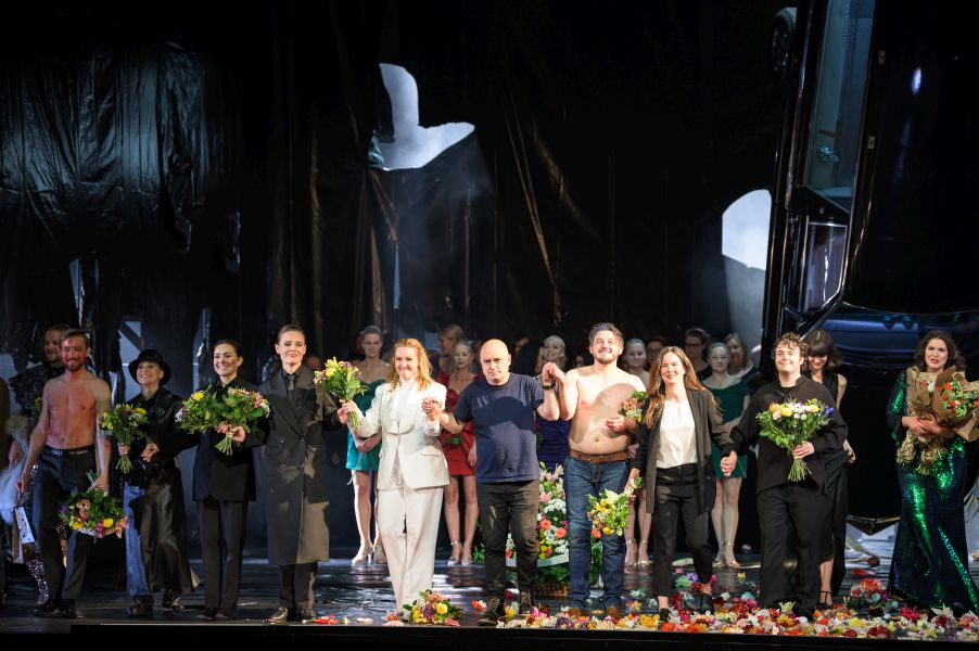 Ervín Schulhoff: Plameny  – Státní opera, 12. června 2022 (foto Serghei Gherciu)