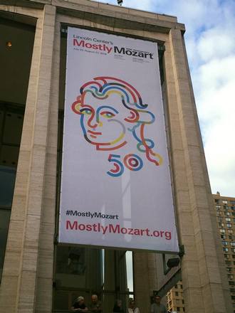 Lincoln Center New York . Mostly Mozart (foto FB)