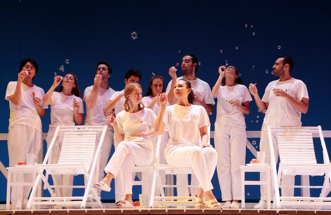 Gioachino Rossini: Il viaggio a Reims - Rossini Opera Festival 2016 (foto FB Rossini Opera Festival)