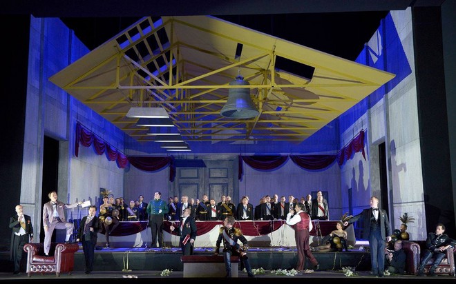 Giacomo Meyerbeer: Die Hugenotten - Deutsche Oper Berlin 2016 (foto © Bettina Stöss/FB Deutsche Oper Berlin)