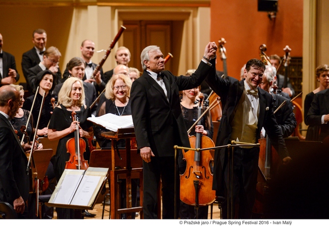 Litevský národní symfonický orchestr - Modestas Pitrėnas - 23.5.2016 Pražské jaro 2016 (foto © Pražské jaro - Ivan Malý)