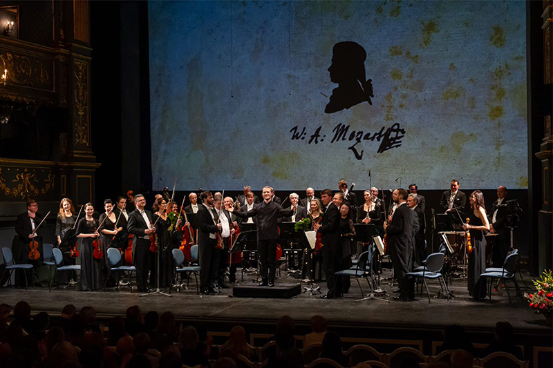 Mozartovy narozeniny, 27. ledna 2023 – Robert Levin, Orchestr Národního divadla, Christoph Koncz (foto M. Hrdý)