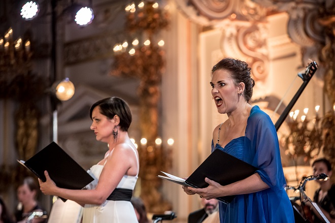 A.Campra: La carnaval de Venise - Marie Lenormand, Judith van Wanroij - Letní slavnosti staré hudby 2016 (foto Martin Divíšek)