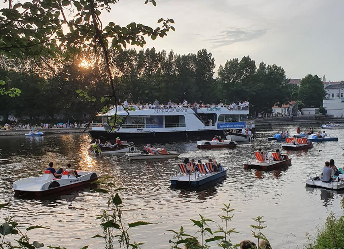 Národní na vodě (foto Národní divadlo)