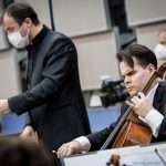 Marko Ivanović, Václav Petr a Symfonický orchestr Českého rozhlasu (foto Vojtěch Brtnický)