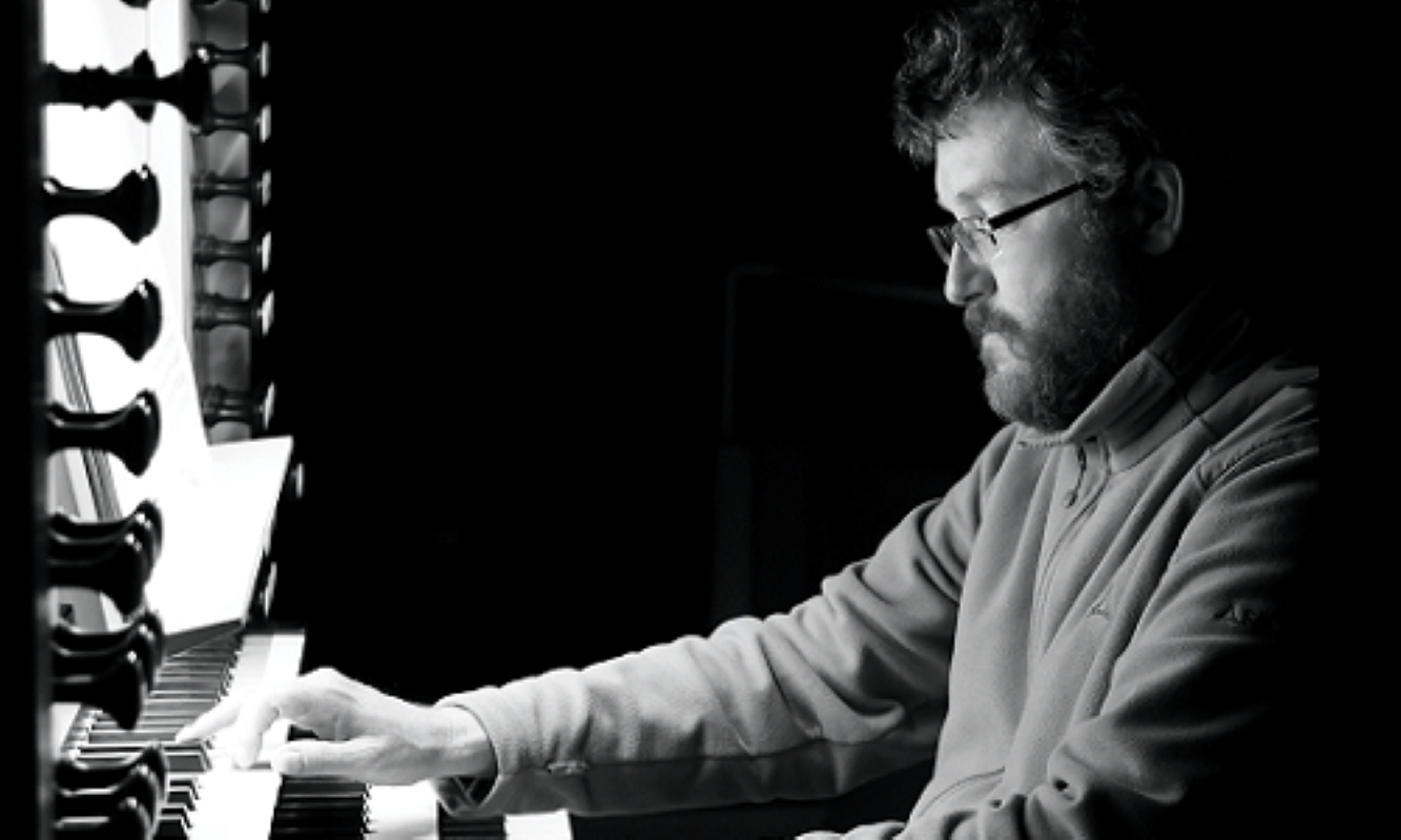 Jan Doležel (zdroj Symfonický orchestr hl. m. Prahy FOK)