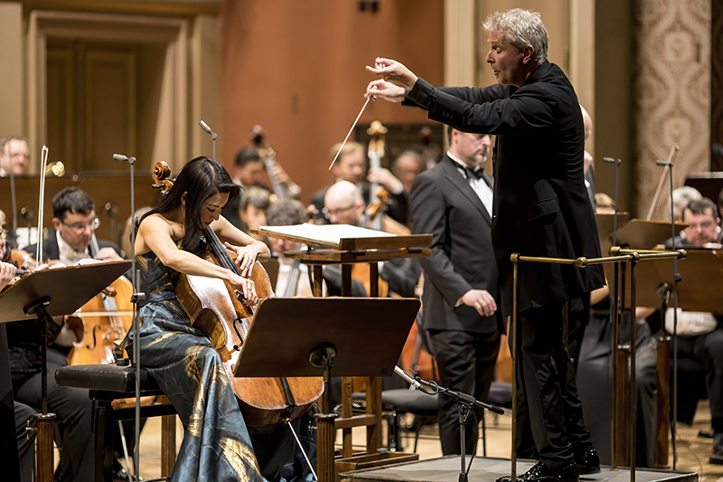 Lera Auerbach: Vessels of Light, česká premiéra, 27. března 2023 – Kristina Reiko Cooper, Alexander Liebreich, Symfonický orchestr Českého rozhlasu (foto Vojtěch Brtnický)