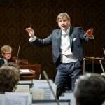 Tomáš Netopil a Česká filharmonie (zdroj Česká filharmonie)