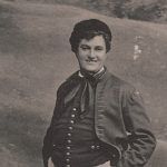 Otakar Mařák jako Jeník ze Smetanovy Prodané nevěsty patrně z prvního nebo druhého angažmá v Národním divadle v Praze. Pohlednice (foto se souhlasem Davida Chaloupky)