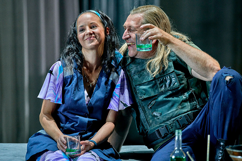 Richard Wagner: Prsten Nibelungův; Siegfried, Bayreuther Festspiele – Alexandra Steiner a Andreas Schager (foto Enrico Nawrath)