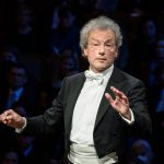 Franz Welser-Möst a Česká Filharmonie (foto Petra Hajská)