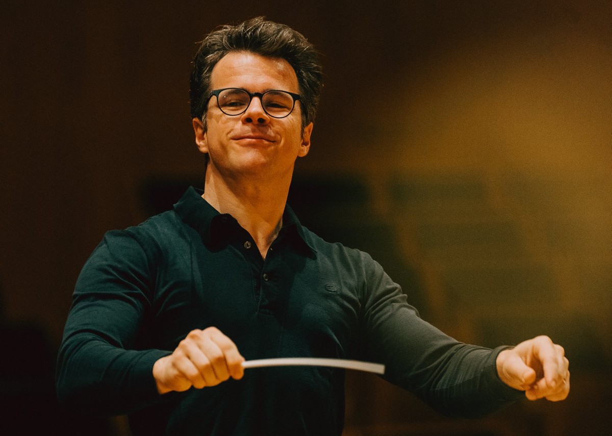 Jakub Hrůša (zdroj Bamberger Symphoniker, foto Marian Lenhard)