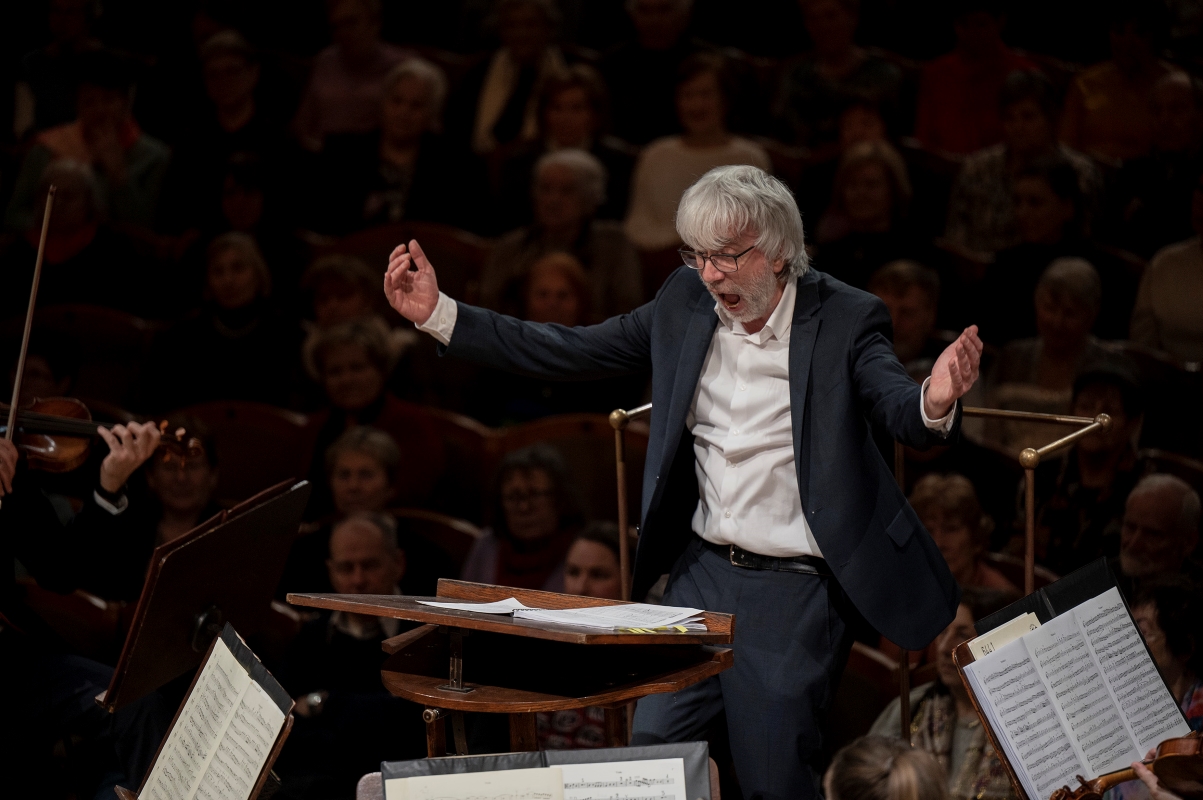 Giovanni Antonini, generální zkouška 8. února 2023 (zdroj Česká filharmonie)