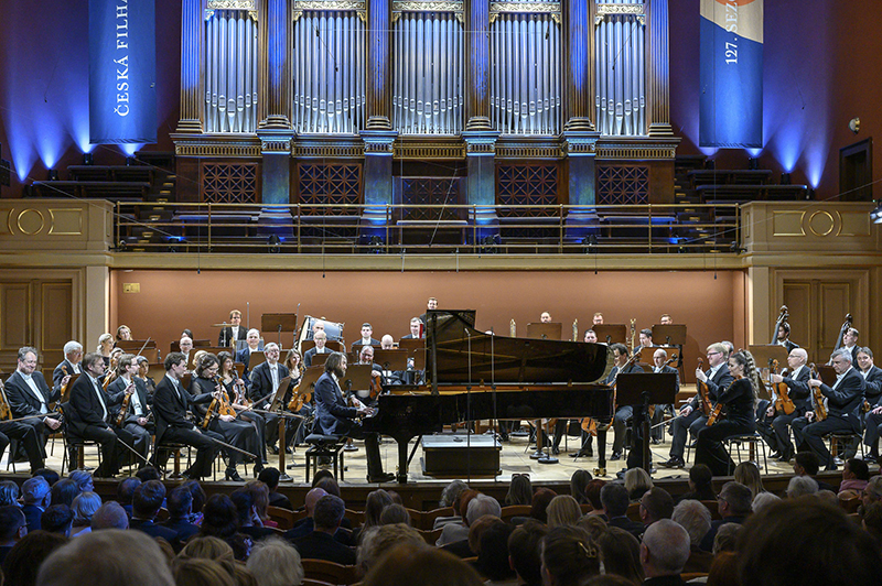 Česká filharmonie • Daniil Trifonov, 26. dubna 2023 (foto Petra Hajská)