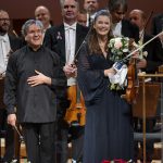 Česká filharmonie • Koncert pro svobodu a demokracii, 16. listopadu 2023, Rudolfinum – Antonio Pappano a Janine Jansen (foto Petr Kadlec)