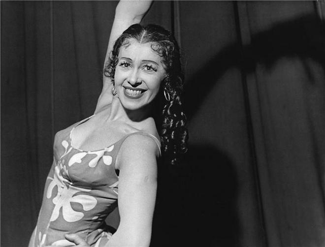 E.de Falla: Čarodějná láska - Růžena Mazalová (Lucie) - Národní divadlo 1960 (foto archiv ND/Jaromír Svoboda)