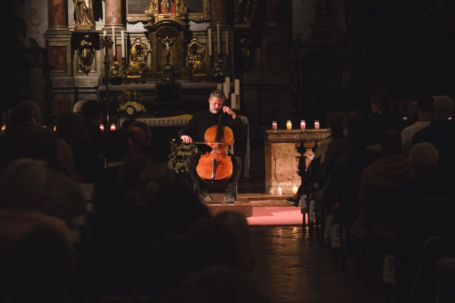 Jiří Bárta, Bachovská noc, 27. srpna 202, festival Za poklady Broumovska (zdroj Za poklady Broumovska)