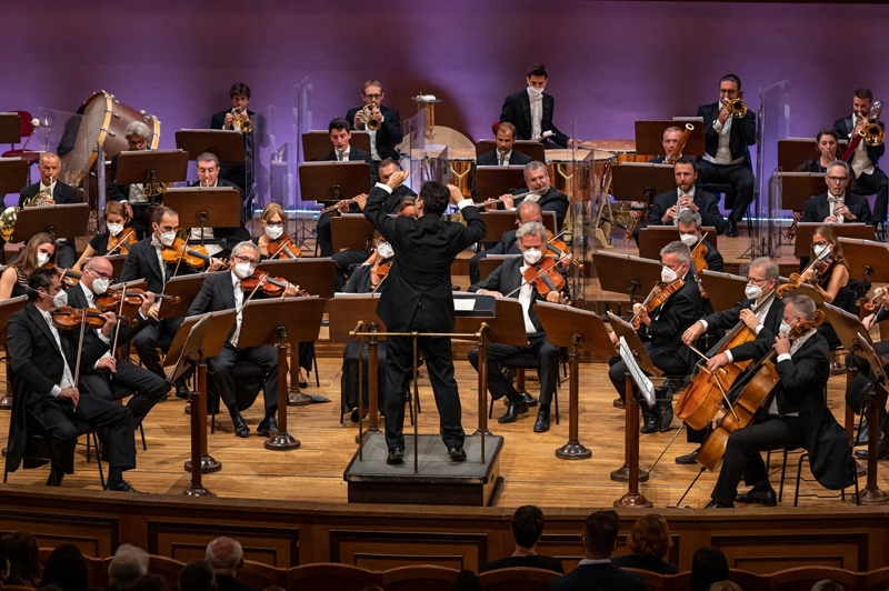 Dvořákova Praha, 7. září 2021: Filarmonica della Scala a Andrés Orozco-Estrada (foto Petr Dyrc)