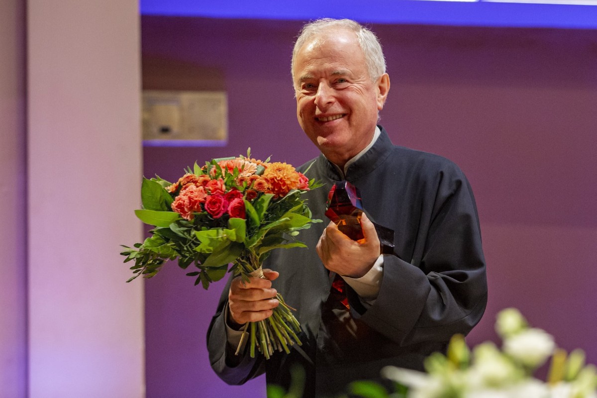 Sir András Schiff (zdroj Dvořákova Praha)