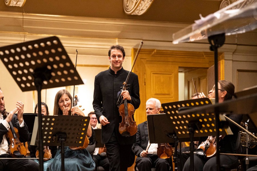 Noah Bendix-Balgley, Württemberský komorní orchestr Heilbronn, 3. října 2021, Filharmonie Brno (zdroj Moravský podzim)