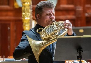 Radek Baborák (zdroj Symfonický orchestr hl. m. Prahy FOK, foto Petr Dyrc)