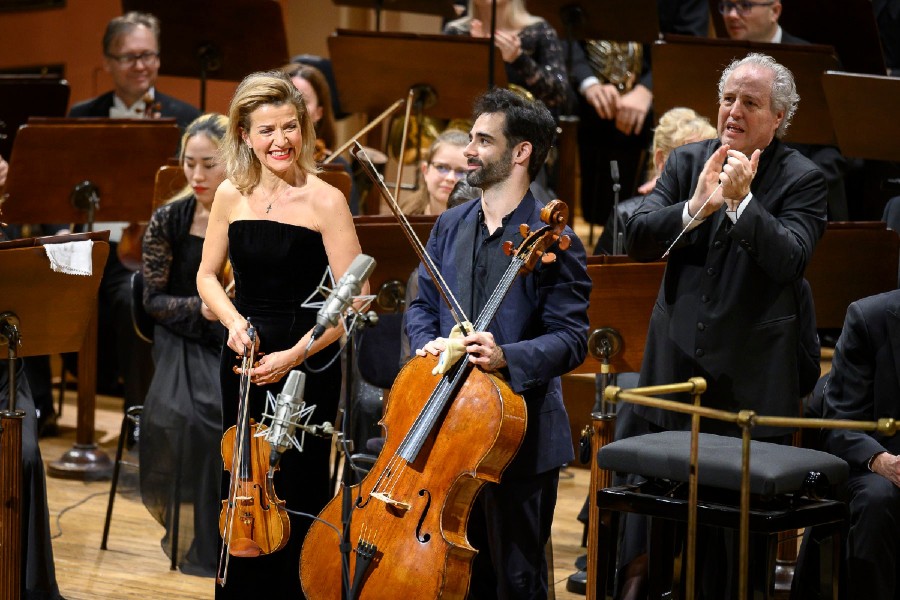 Anne-Sophie Mutter, Pablo Ferrández, Manfred Honeck (zdroj Česká filharmonie)