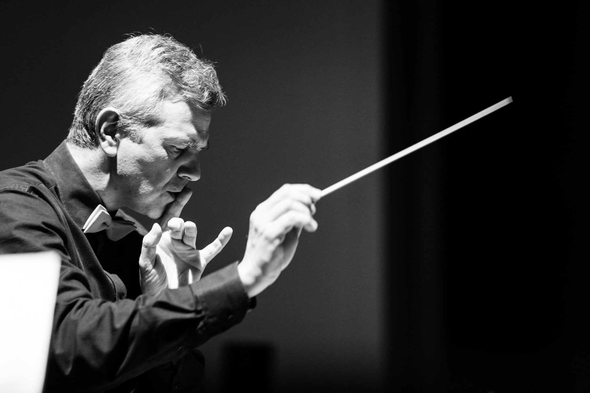 Pavel Šnajdr a Brno Contemporary Orchestra - Stroje a strojky, 2022 (foto Jan Prokopius)