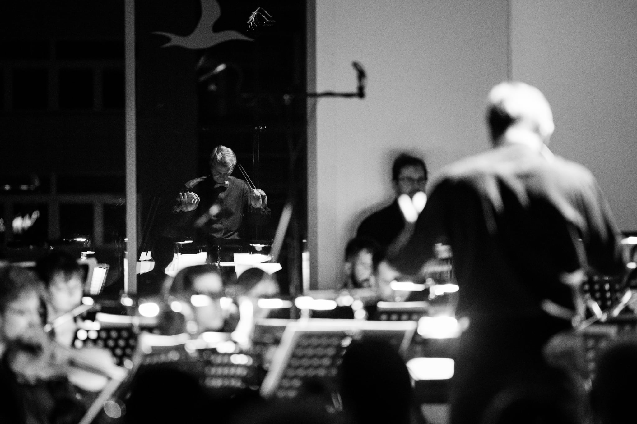 Pavel Šnajdr a Brno Contemporary Orchestra - Stroje a strojky, 2022 (foto Jan Prokopius)
