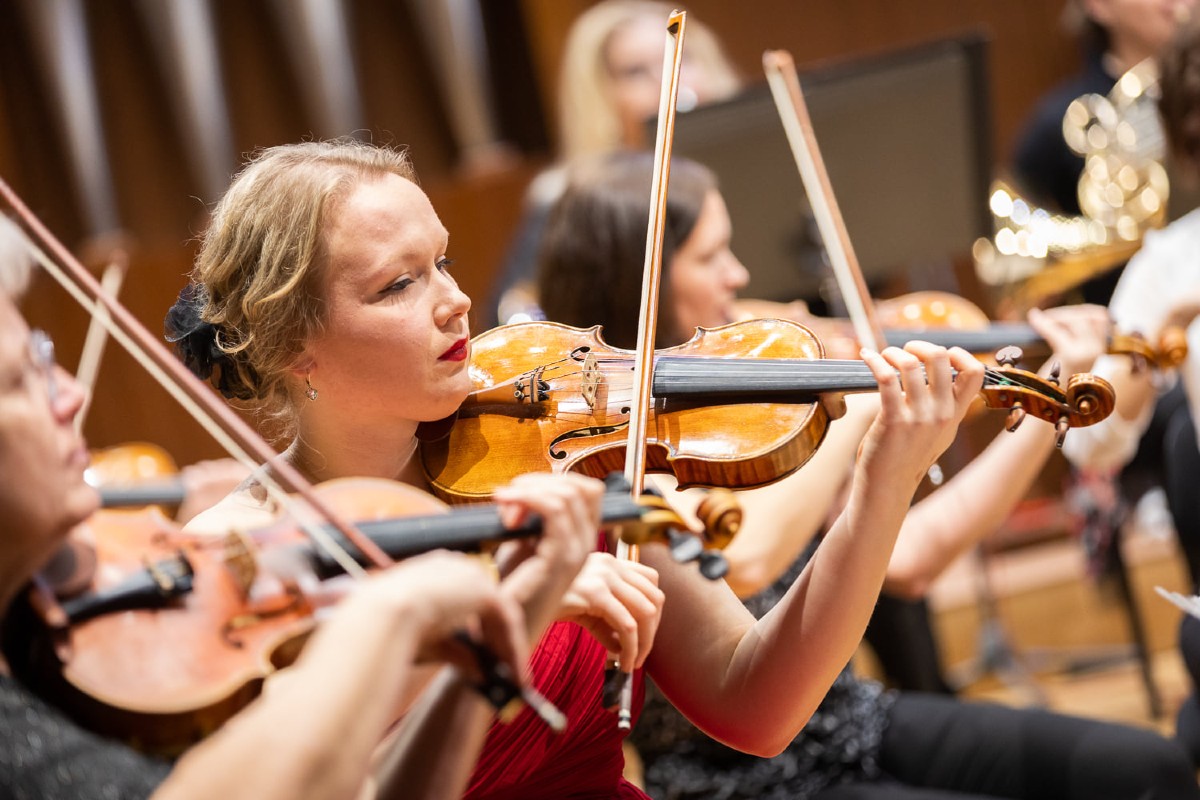 Komorní filharmonie Pardubice (zdroj Komorní filharmonie Pardubice)