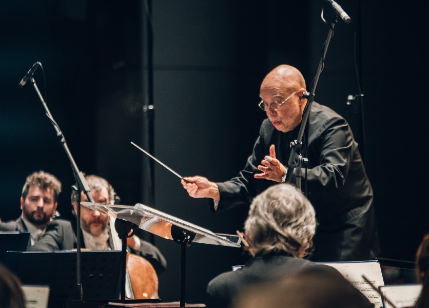 Dennis Russell Davies (zdroj Filharmonie Brno, foto Štěpán Plucar)