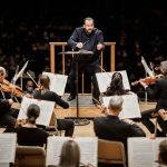 Andris Nelsons (Boston Symphony Orchestra, foto Aram Boghosian)