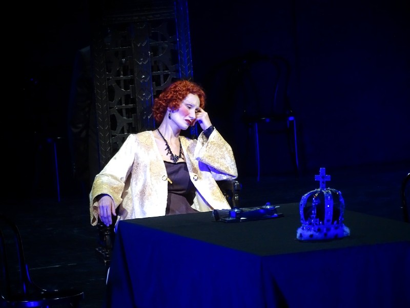 Gaetano Donizetti: Roberto Devereux – Eva Bodorová, Státní divadlo Košice (zdroj Opera 2022, foto Daniel Jäger)