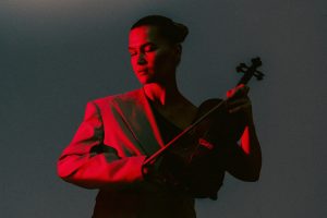 Mari Silje Samuelsen (foto Jonathan Vivaas Kase)