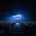 Koncert Janáčkovy filharmonie Ostrava ve vyprodaném Gongu v roce 2022 (foto Martin Kusyn)