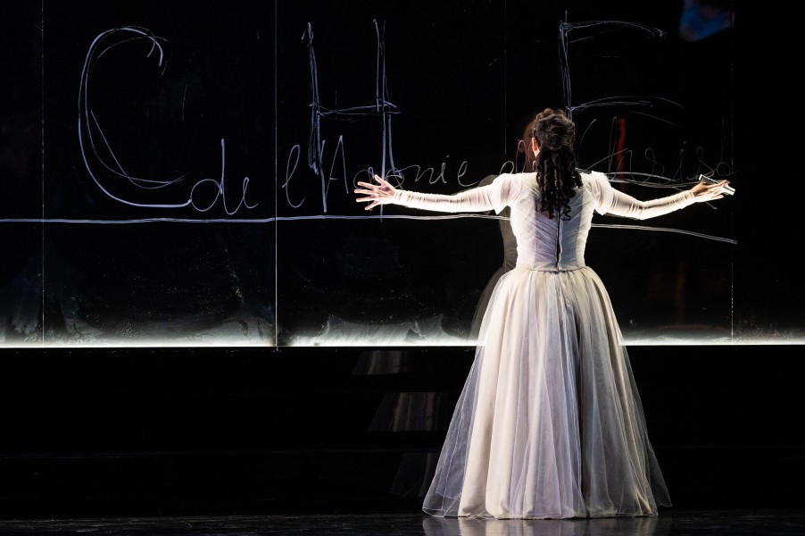 Francis Poulenc: Dialogy karmelitek – Lívia Obručník Vénosová, Divadlo F. X. Šaldy Liberec (zdroj Divadlo F. X. Šaldy Liberec, foto Daniel Dančevský)