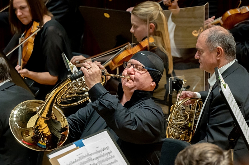 Symfonický orchestr hlavního města Prahy FOK: Roman Patočka & Ion Marin, 5. října 2022 – Zuzana Rzounková (foto Petr Dyrc)