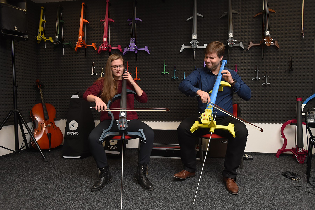 MyCello – Blanka Prokešová a Ondřej Kratochvíl (zdroj MyCello)
