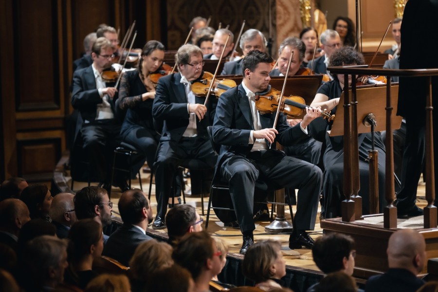 Gustav Mahler: Symfonie č. 7 – Česká filharmonie, 2. listopadu 2022 (zdroj Česká filharmonie, foto Petr Chodura)