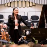 Slovenská filharmónia: Mozart, Mendelssohn 1. december 2022 –Slovenská filharmónia, Slovenský filharmonický zbor, Petr Altrichter – dirigent, Zhang Zuo „Zee Zee“ – klavír (foto Alexander Trizuljak)
