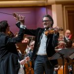 Jan Fišer, Leonidas Kavakos, Česká filharmonie, 14. prosince 2022 (zdroj Česká filharmonie)