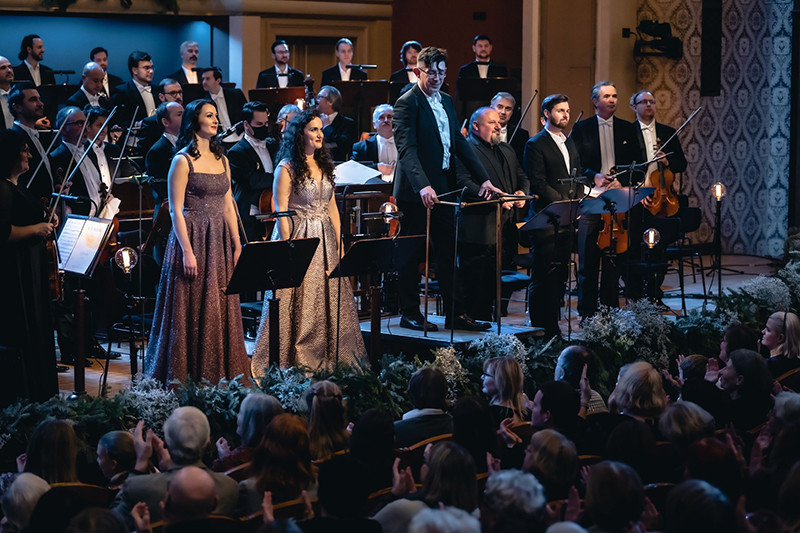 Česká filharmonie, vánoční koncert, 20. prosince 2022 – Slávka Zámečníková, Václava Krejčí Housková, Václav Luks, Jaroslav Březina, Roman Hoza, Česká filharmonie a Collegium Vocale 1704 (zdroj Česká filharmonie)